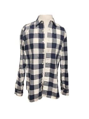 Gap classic fit 100% cotton long sleeve shirt
